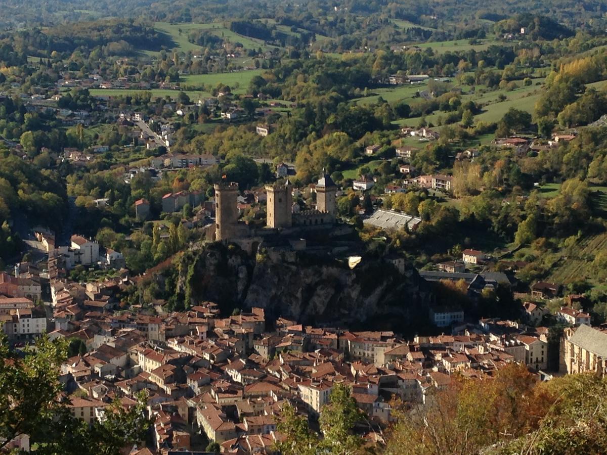 L'Arche Des Chapeliers Bed & Breakfast Foix Exterior photo