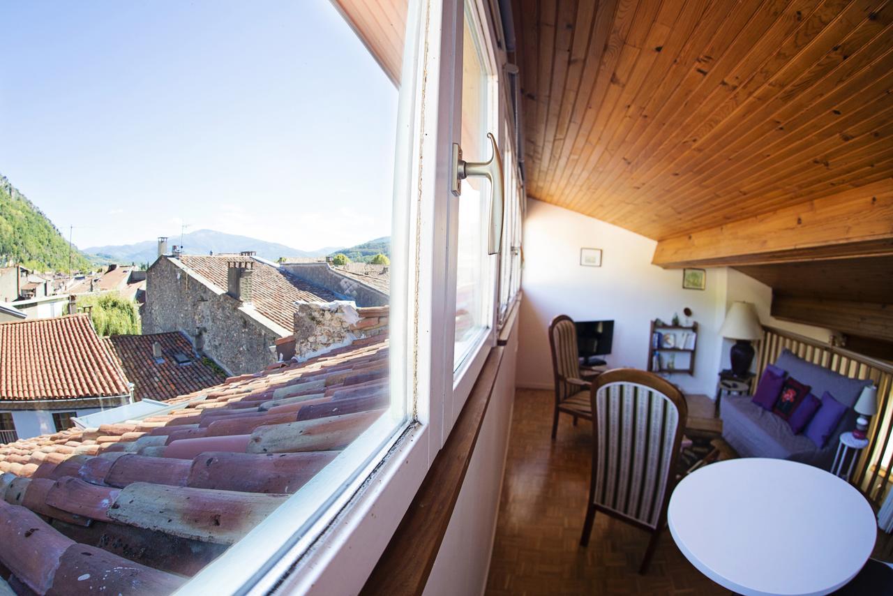 L'Arche Des Chapeliers Bed & Breakfast Foix Exterior photo
