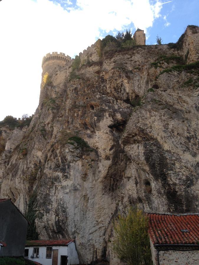 L'Arche Des Chapeliers Bed & Breakfast Foix Exterior photo